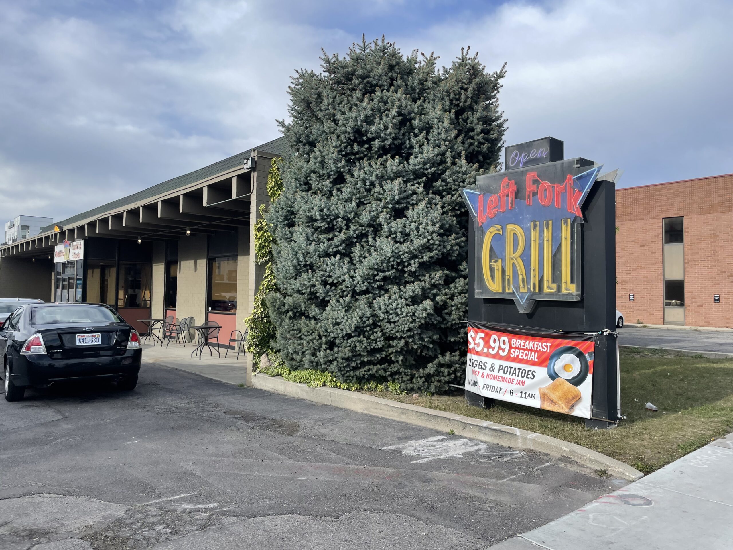 Left Fork Grill – MeadowBrook